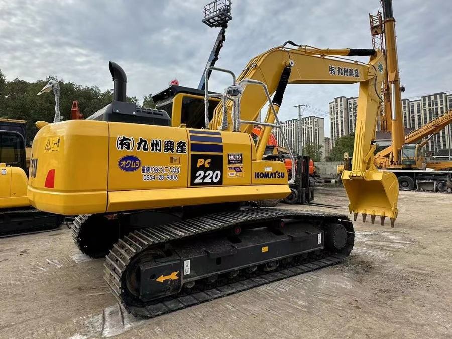 일본 중고용 코마쓰 발굴기 판매 중고 PC220-8 진동유 기계