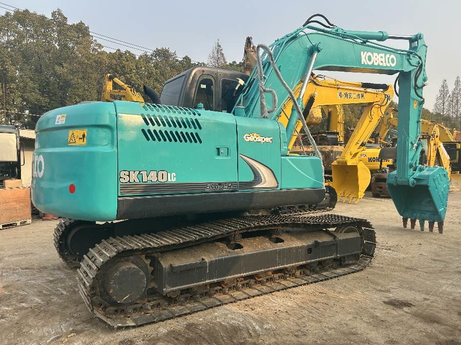 일본 중고용 코벨코 발굴기 판매 중고 SK140LC 진동유 기계